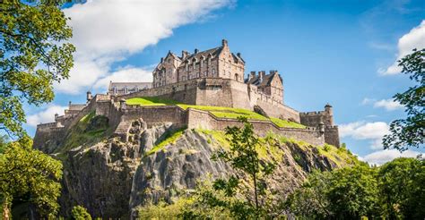 Official Edinburgh Castle Website